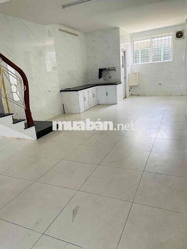 🌟 Bán nhà 4 tầng mặt tiền Ngô Quyền – gần KS Mường Thanh, vị trí kinh