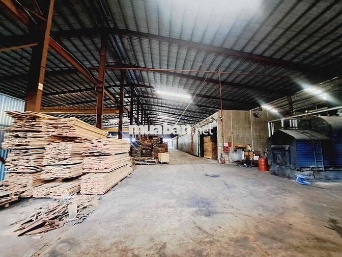 XƯỞNG HÓC MÔN DT KHỦNG GẦN 15000M2 (140 X 105M)- ĐƯỜNG CONTAINER TRÁNH