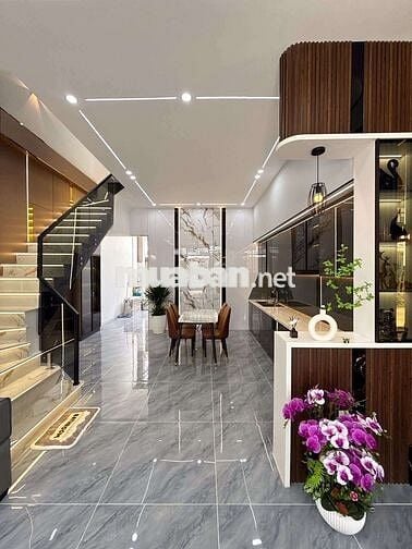 NHÀ TRỆT LẦU ĐẸP + FUL NỘI THẤT CAO CẤP