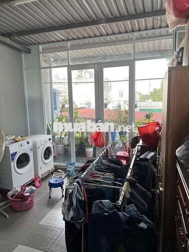 CHỦ CẦN BÁN GẤP NHÀ GẦN TRƯỜNG ĐH SƯ PHẠM KỸ THUẬT