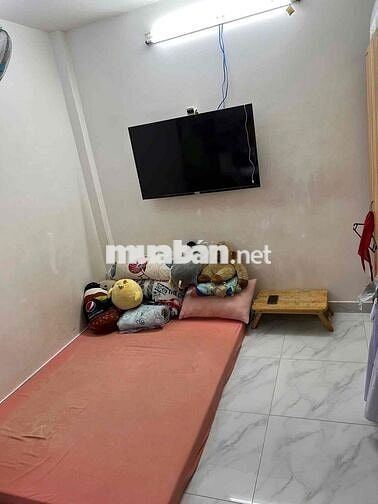 CHỦ CẦN BÁN GẤP NHÀ GẦN TRƯỜNG ĐH SƯ PHẠM KỸ THUẬT