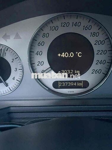 Mercedes Benz E Class 2007 - 240000 km
