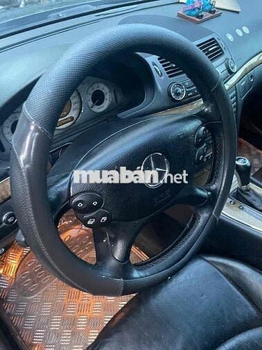Mercedes Benz E Class 2007 - 240000 km