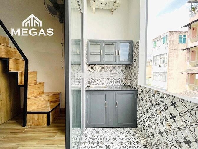 Duplex Ban Công Sát Q1, Q3 Full Nội Thất, Chính Chủ Cho Thuê Rẻ