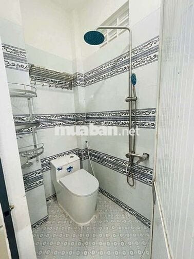 BÁN DÃY TRỌ 18 PHÒNG
- MẶT TIỀN ĐƯỜNG TÔ VĨNH DIỆN 
(GẦN CẦU NGÃ BÁT)