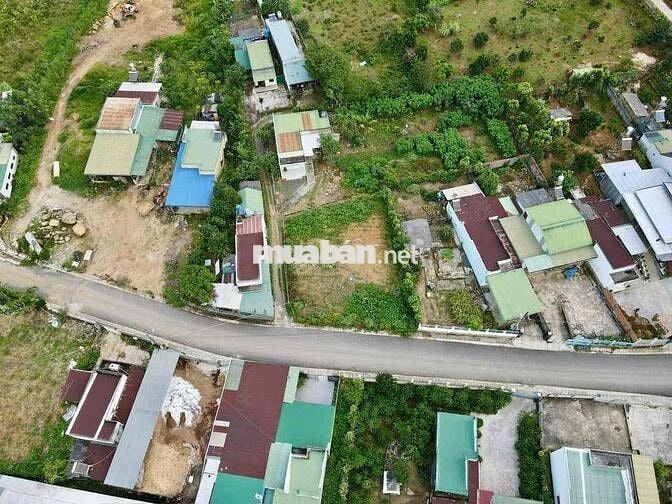 Gia Đình đi định cư bán gấp lô 200m2 gần Hồ Tâm Châu view xịn xò