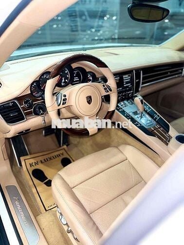 Porsche Panamera Model 2016 3.6 V6 - 48000 km