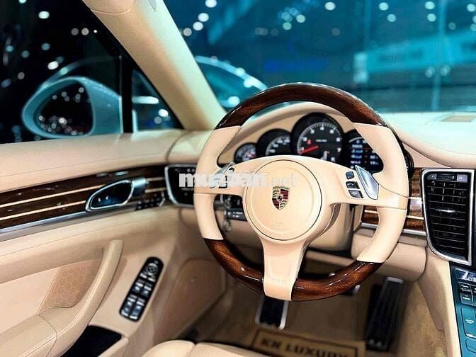 Porsche Panamera Model 2016 3.6 V6 - 48000 km