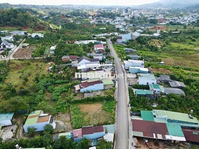 Gia Đình đi định cư bán gấp lô 200m2 gần Hồ Tâm Châu view xịn xò
