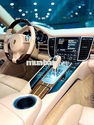 Porsche Panamera Model 2016 3.6 V6 - 48000 km