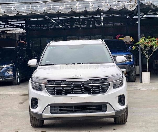 KIA SELTOS 2024 AT MÀU TRẮNG