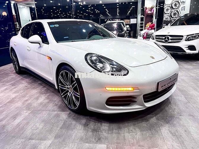 Porsche Panamera Model 2016 3.6 V6 - 48000 km