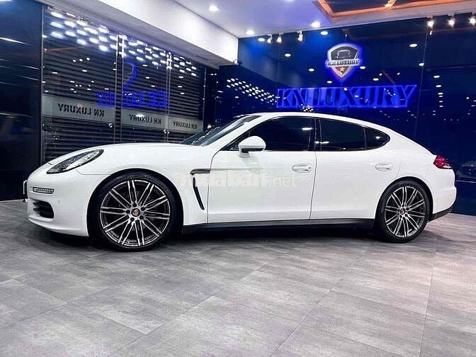 Porsche Panamera Model 2016 3.6 V6 - 48000 km
