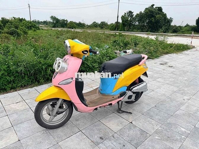 e bán noza xe ga nhỏ gọn hình thức rất đẹp ạ