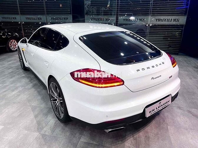 Porsche Panamera Model 2016 3.6 V6 - 48000 km