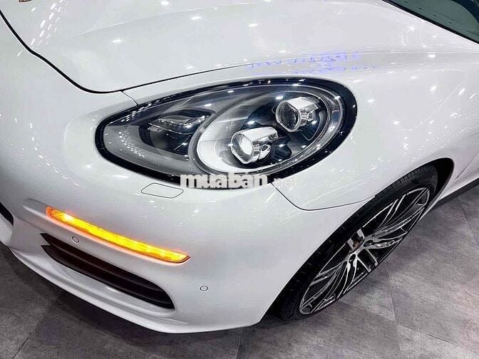 Porsche Panamera Model 2016 3.6 V6 - 48000 km