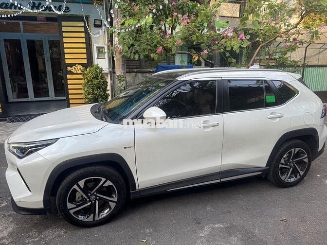 Toyota Yaris Cross 2023 HEV  1.5 CVT - 36076 km