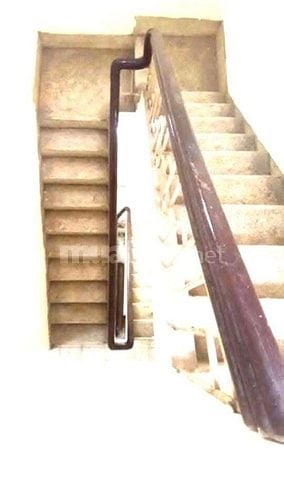 Bán nhà 3 tầng cho ai cần mua ạ