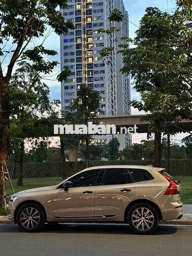 Volvo XC60 2021 T6 AWD Inscription - 71000 km