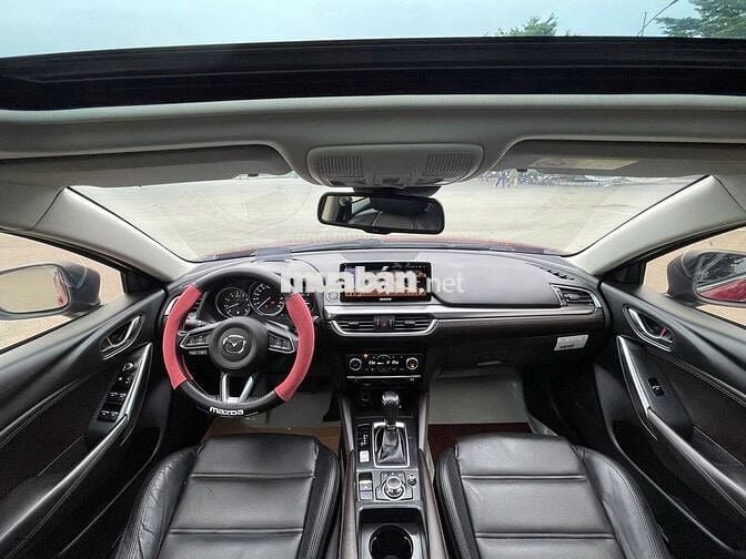 Mazda 6 2019 bản 2.0 Preminium Đỏ ruby xe rất mới
