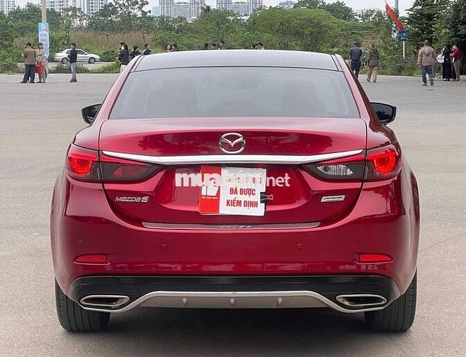 Mazda 6 2019 bản 2.0 Preminium Đỏ ruby xe rất mới