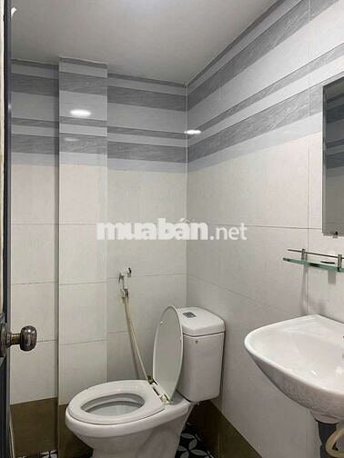 Nhà đường Tân Hòa Đông 3x10 1lầu đẹp 2 phòng 3tỷ 550 triệu