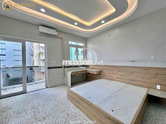 1Pn Ban Công 40m2 New 100% - Máy Giặt Riêng - Thang Máy - Hàng Xanh