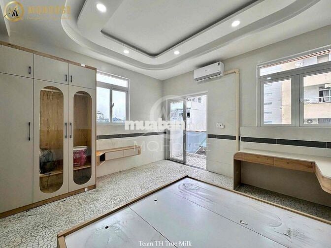 1Pn Ban Công 40m2 New 100% - Máy Giặt Riêng - Thang Máy - Hàng Xanh