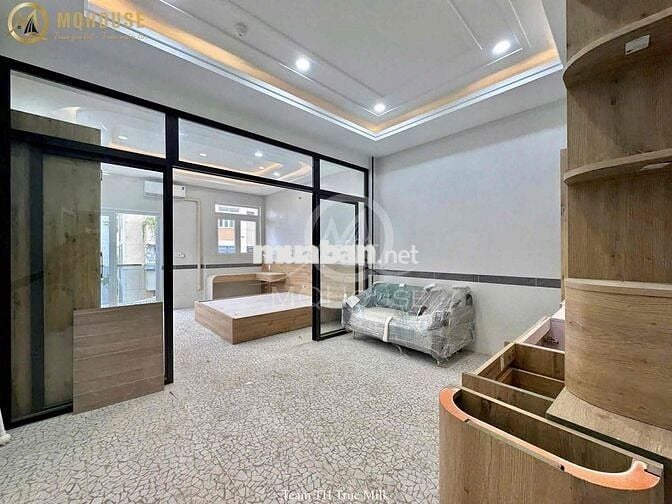 1Pn Ban Công 40m2 New 100% - Máy Giặt Riêng - Thang Máy - Hàng Xanh