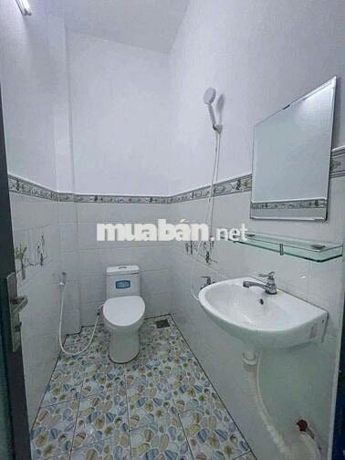 Nhà đẹp Cần Giuộc. Chỉ 850tr/ 3PN, 2WC. Gần Cây Xăng Tân Kim