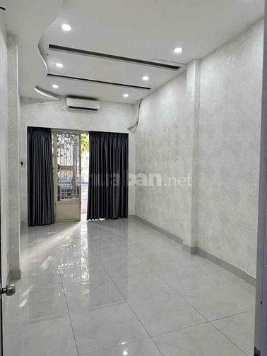  Cho thuê nhà mặt tiền Lê Hồng Phong, P.4, Q.5 giá 38tr