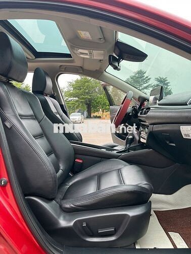 Mazda 6 2019 bản 2.0 Preminium Đỏ ruby xe rất mới