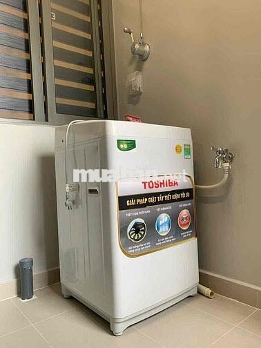 Bán căn 2pn 2wc gồm full nội thất, tháp D view nội khu sổ sẵn cc ngay