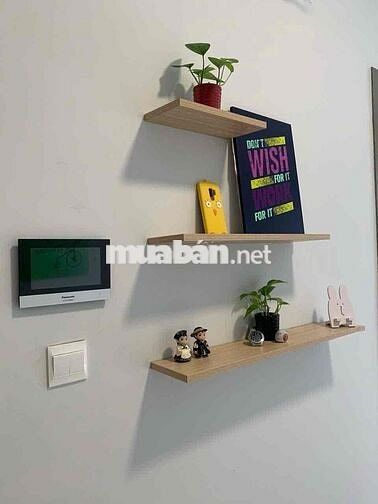 Bán căn 2pn 2wc gồm full nội thất, tháp D view nội khu sổ sẵn cc ngay