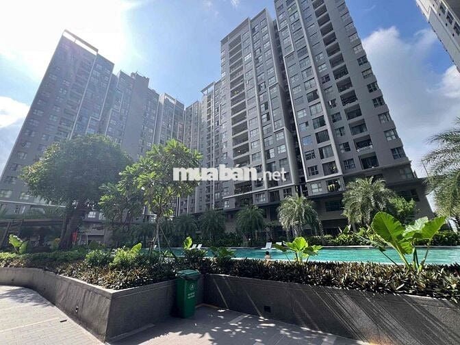 Bán căn 2pn 2wc gồm full nội thất, tháp D view nội khu sổ sẵn cc ngay