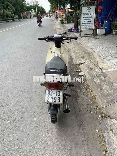 cần bán em dream cho ae về đi chở hàng