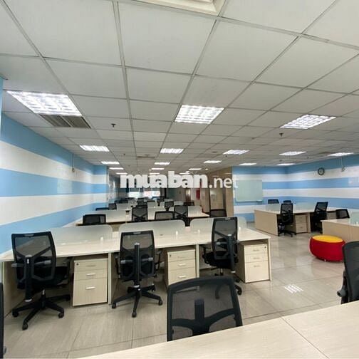 Văn phòng 188m2 MT Cộng Hòa, full nội thất cơ bản, vào làm ngay