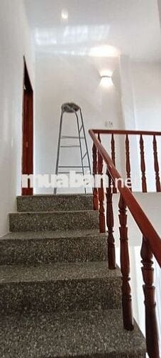 Nhà tân kim xe hơi Sổ Hồng Sẵn