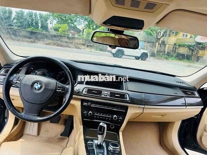 BMW 7 Series 750Li - LCI - V8-4,4L -2015