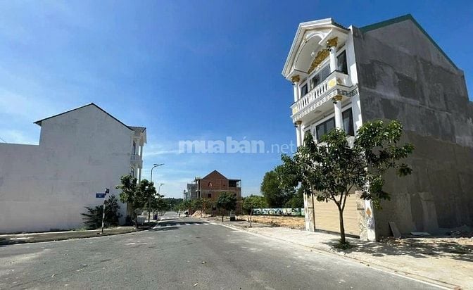 Đất sổ riêng ngay sân bay quốc tế Long Thành , giá rẻ bất ngờ luôn ạ !
