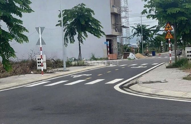 Đất sổ riêng ngay sân bay quốc tế Long Thành , giá rẻ bất ngờ luôn ạ !