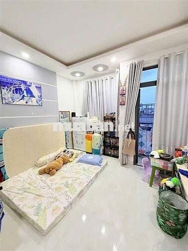 bán nhà 4 tầng quận 6 -dt ; 32m giá nhỉnh 4 tỷ