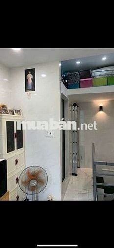Bán nhà vị trí thông thoáng đường Phạm Thế Hiển P5 Q8
