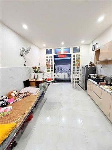 bán nhà 4 tầng quận 6 -dt ; 32m giá nhỉnh 4 tỷ