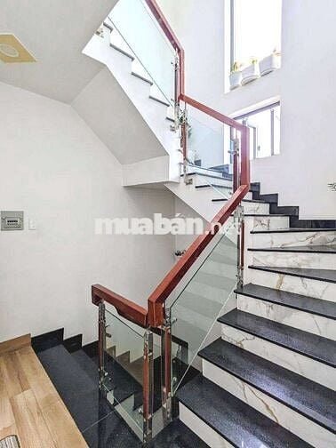 Bán Nhà 3 Tầng BTCT 45 m2 Hẻm Thông Tứ Tung Huỳnh Tấn Phát Hơn 6 Tỷ TL