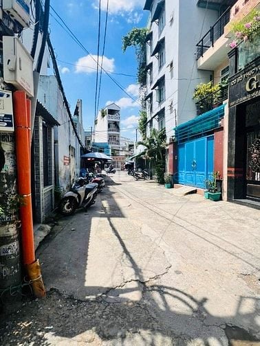 Bán nhà rộng 4 tầng (9,8x21) 228/3 Lê Quang Định, P14, Bình Thạnh