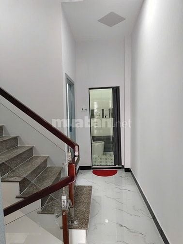 Hẻm Thẳng Cách MT 100m.ngay Trường THPT NGÔ GIA TỰ Bình Đông P15Q8. 