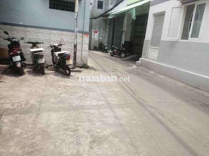 Cho thuê nhà góc 2MT đường Lê Đại Hành, P11, Quận 11, 3pn, 3wc