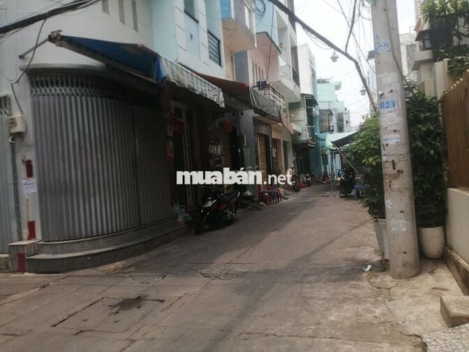 Cho thuê nhà góc 2MT đường Lê Đại Hành, P11, Quận 11, 3pn, 3wc