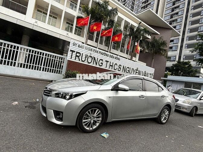 Cần Corolla Alits Xe GĐ ít SD ko KD, xe rất đẹp